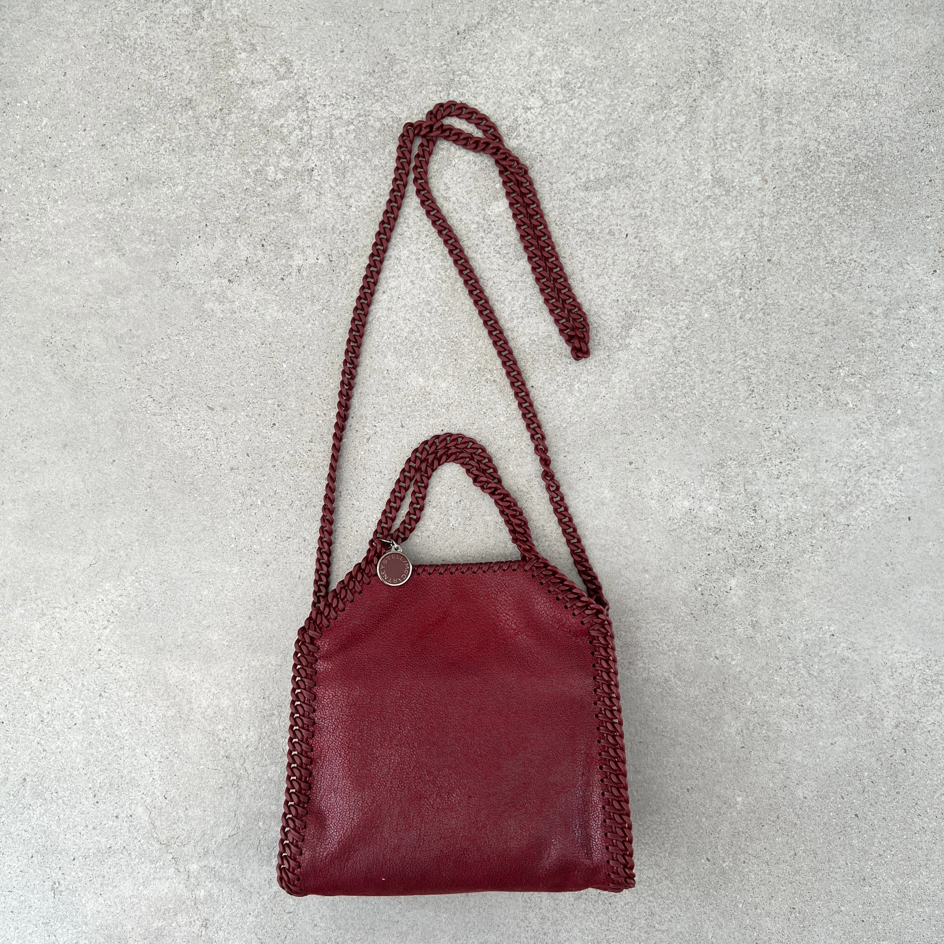 Falabella Tiny Tote Eco Deer, Ruby