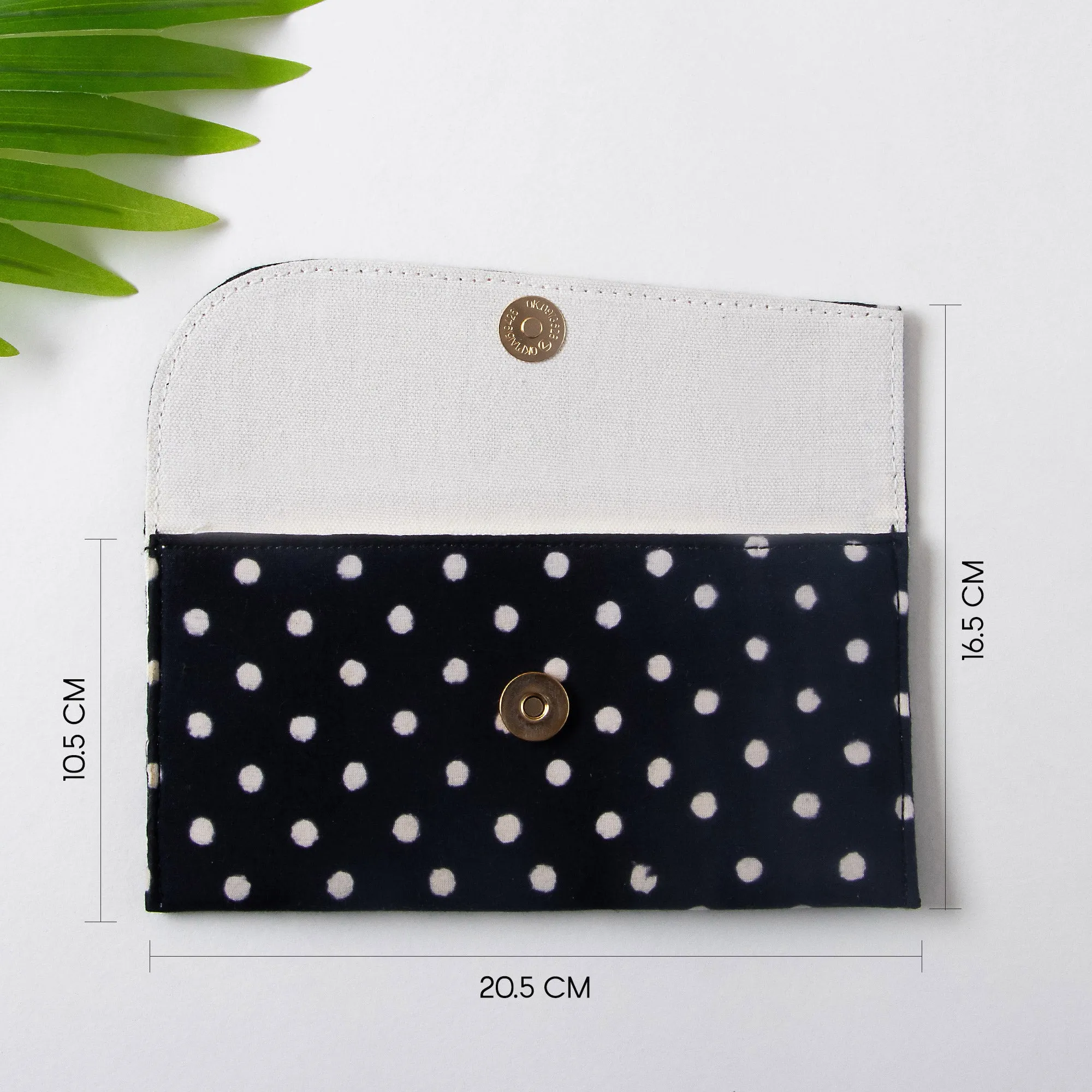 Handicraft Beautiful Polka Dots Womens Clutch Bags