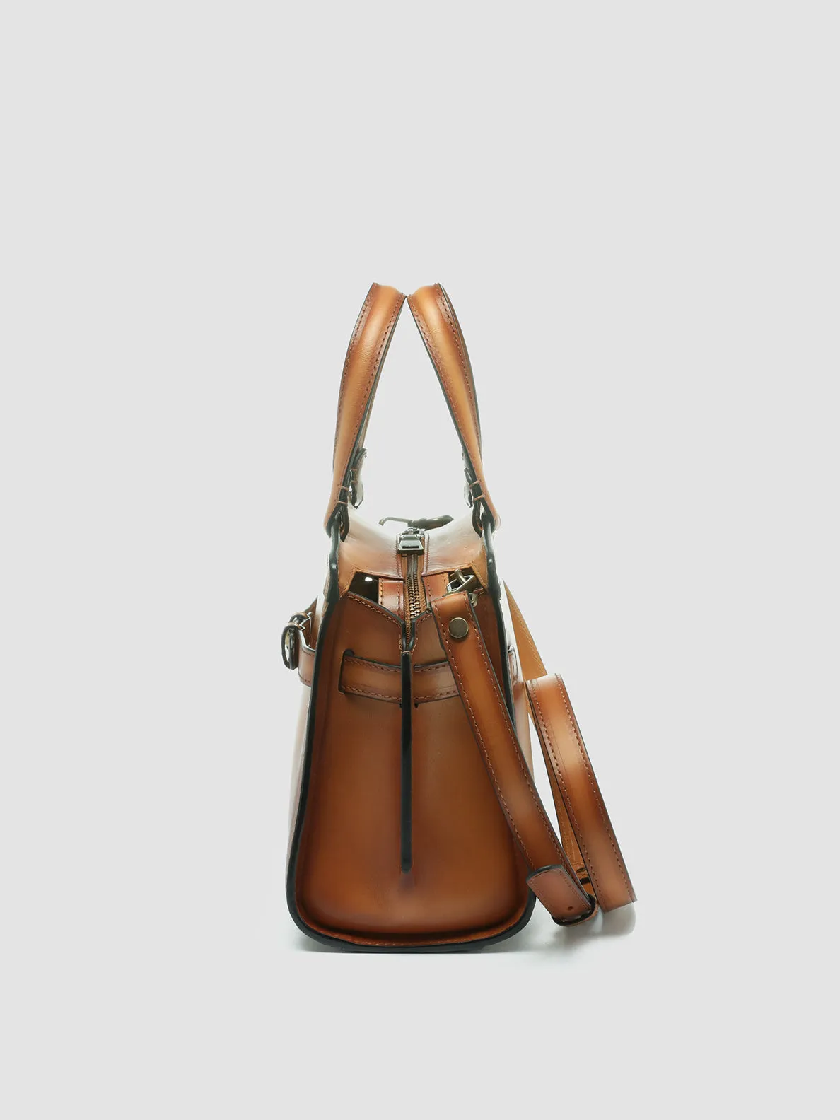 SADDLE 01 - Brown Leather Shoulder Bag